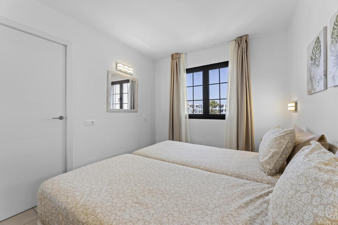 Apartamento Casahost Bastian Boutique I Seaview Costa Teguise Exterior foto
