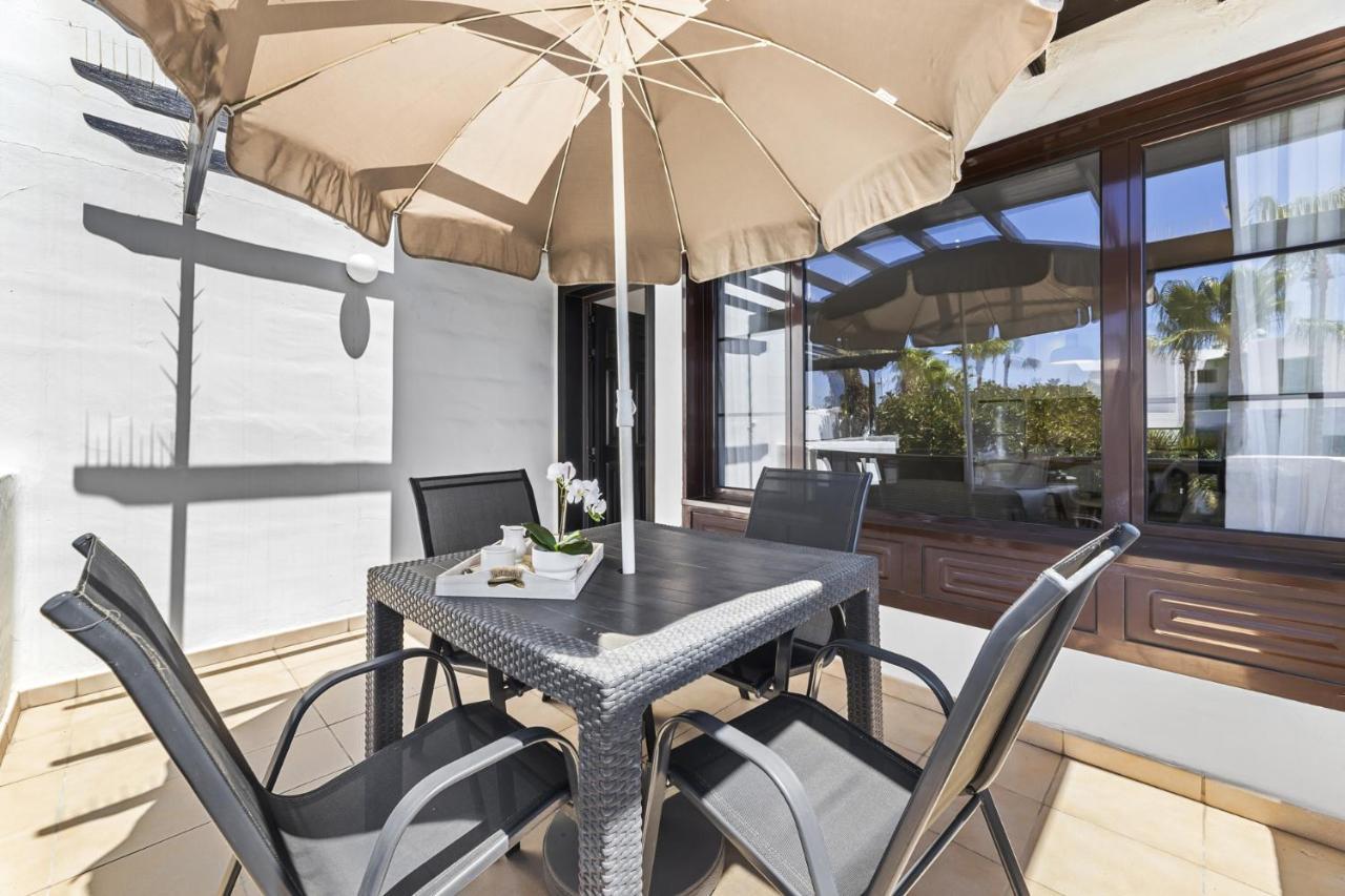 Apartamento Casahost Bastian Boutique I Seaview Costa Teguise Exterior foto